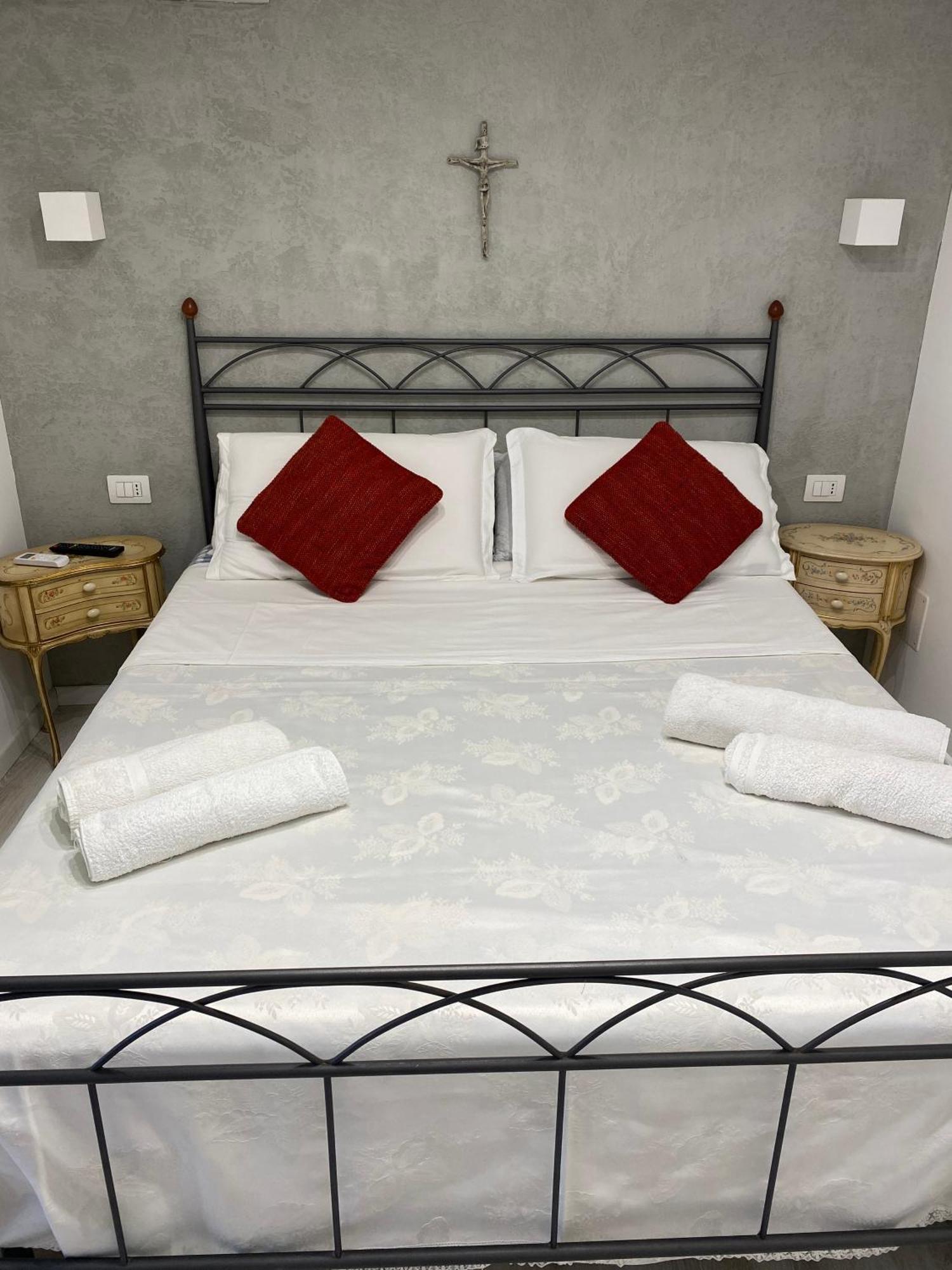 Bed and Breakfast Royal House Katania Zewnętrze zdjęcie